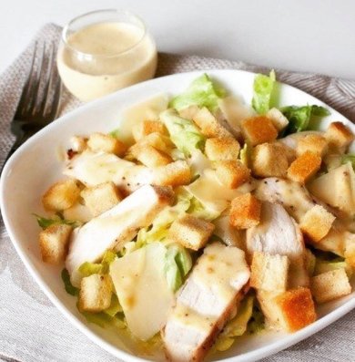 Салат Цезарь с курицей - Шаг 1