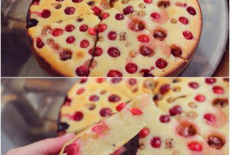 Манник с ягодами