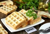 Горячие бутерброды в вафельнице