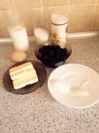 Маффины с ежевикой - Шаг 1