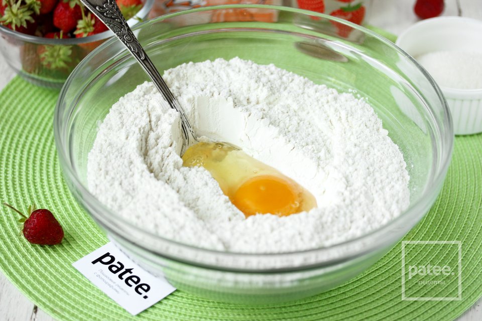 Паровые вареники с клубникой в мультиварке - Шаг 5