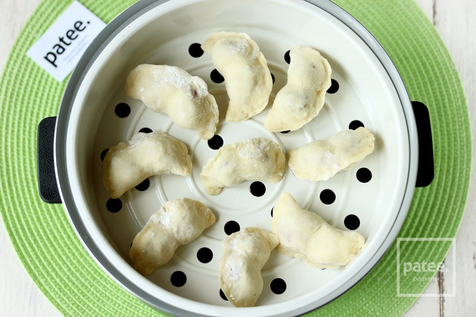 Паровые вареники с клубникой в мультиварке - Шаг 16