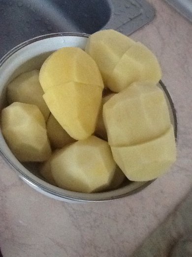 Картофель жаренный с зеленью - Шаг 1