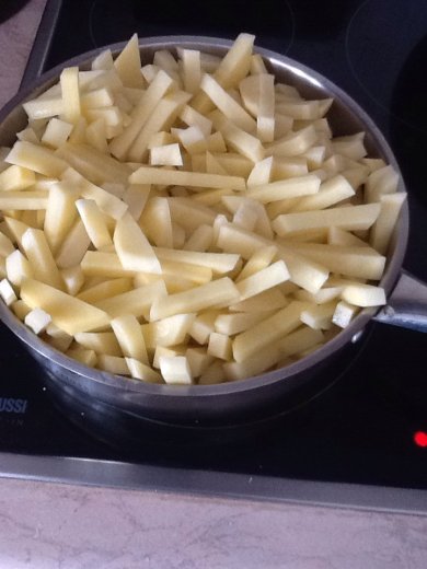 Картофель жаренный с зеленью - Шаг 3