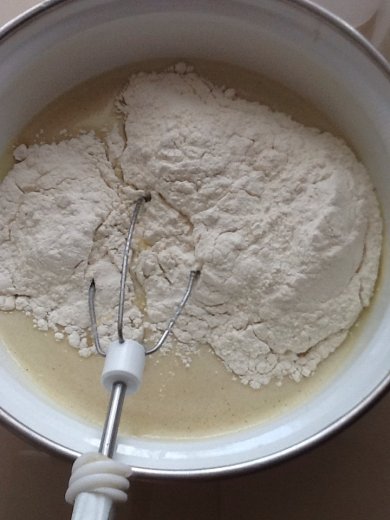 Песочный пирог с вареньем - Шаг 3