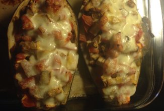 Запеченные баклажаны с куриной грудкой