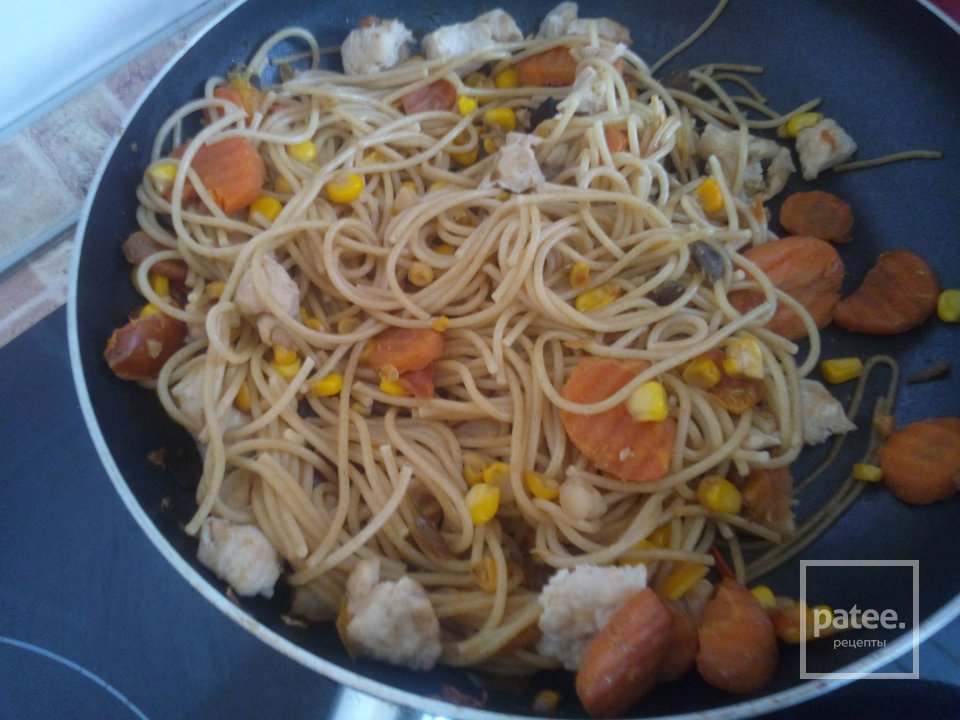 Спагетти с овощами и курицей - Шаг 1