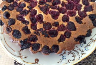 Ягодный пирог с маком