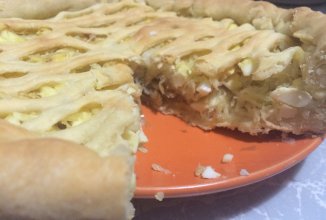 Пирог с капустой и яйцом