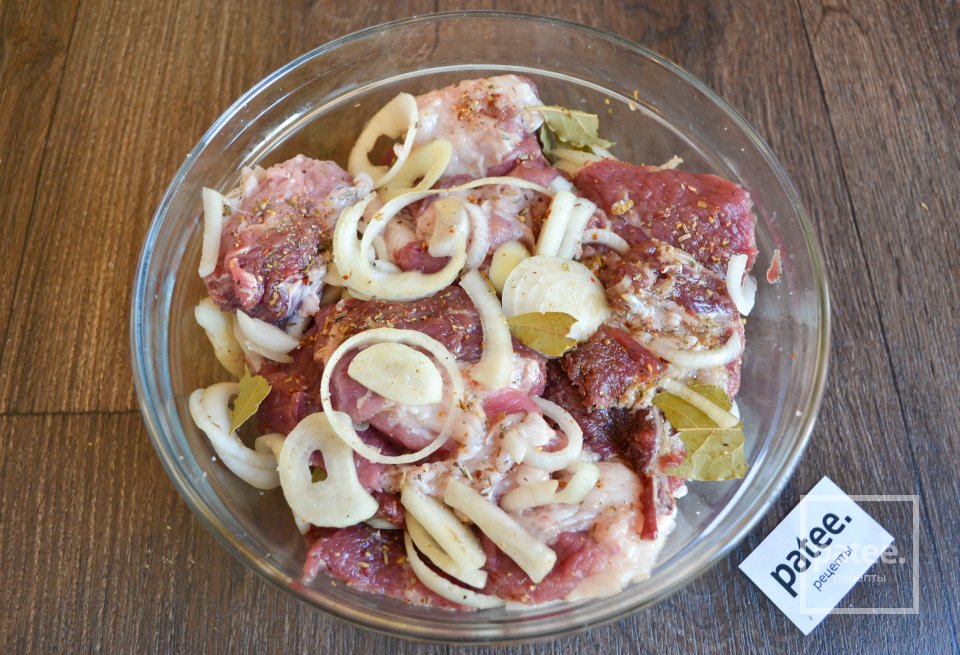 Шашлык из свинины на минеральной воде - Шаг 10