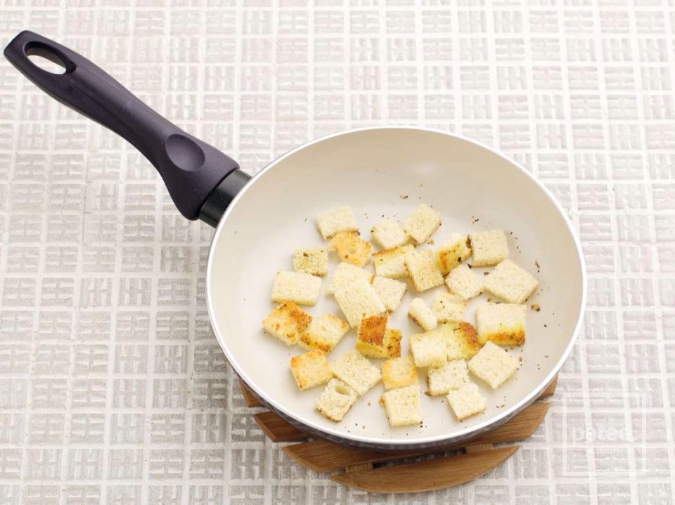 Цезарь с креветками - Шаг 2