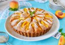 Нежный пирог с персиками