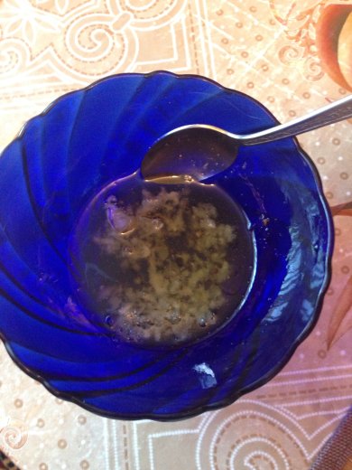 Соус чесночный для овощей