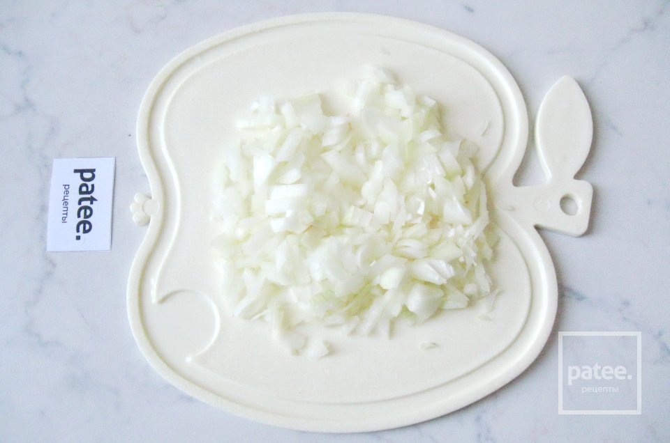 Куриные желудки в белом соусе с грибами - Шаг 4