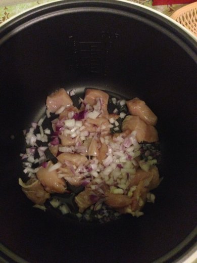 Ассорти овощей тушеных с курицей в мультиварке - Шаг 2