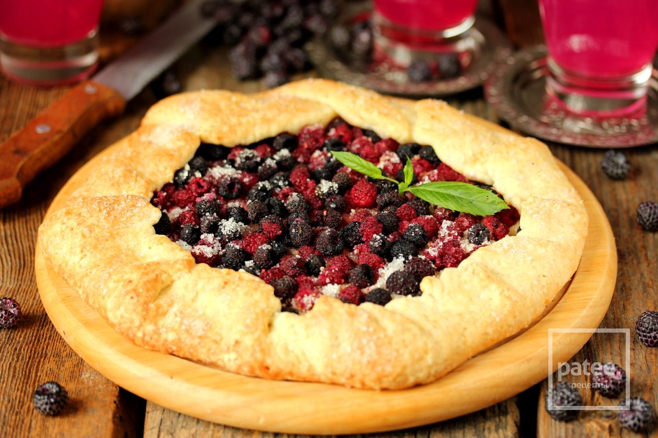 Галета на сметане с малиной - Шаг 15