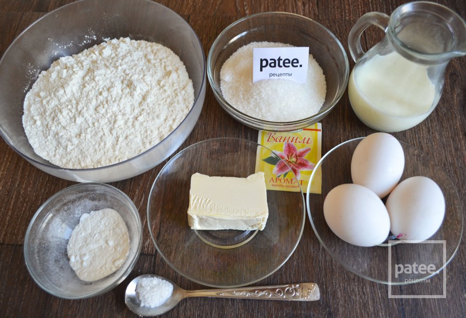 Голый торт с нежным кремом и ягодами - Шаг 1