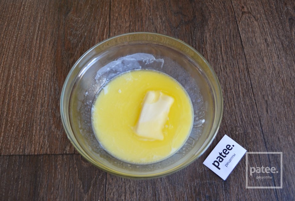 Голый торт с нежным кремом и ягодами - Шаг 5