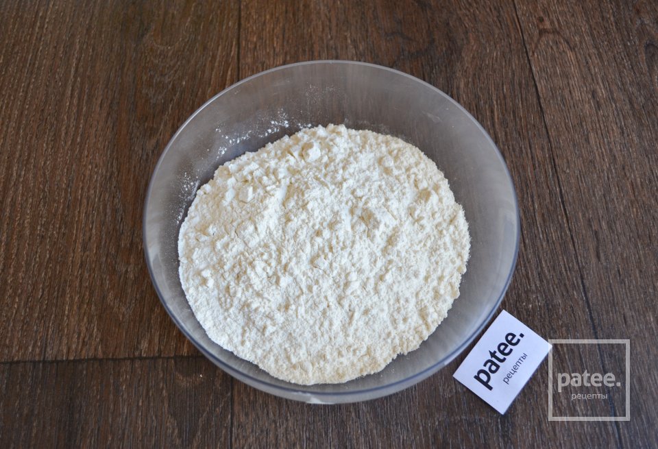 Голый торт с нежным кремом и ягодами - Шаг 6