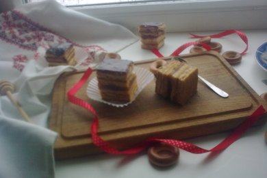 Медовое пирожное с начинкой - приготовление