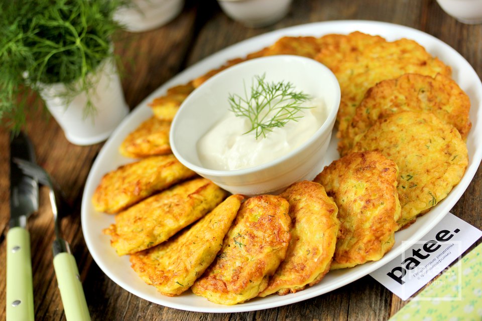 Кабачковые оладьи с укропом - Шаг 13
