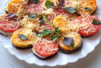 Закуска с баклажанами