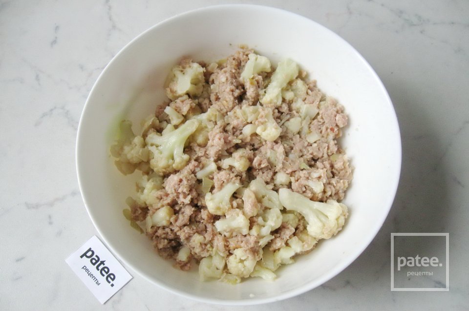 Запеканка из цветной капусты с мясным фаршем - Шаг 12