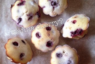 Ванильные маффины с вишней🍒