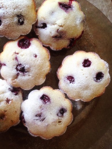 Ванильные маффины с вишней🍒 - Шаг 1