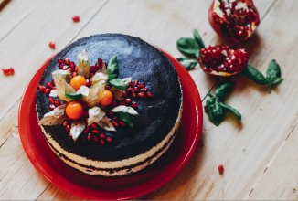 Голый торт с голубикой