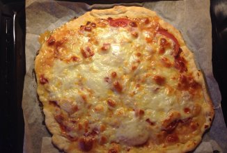 Пицца на тонком тесте