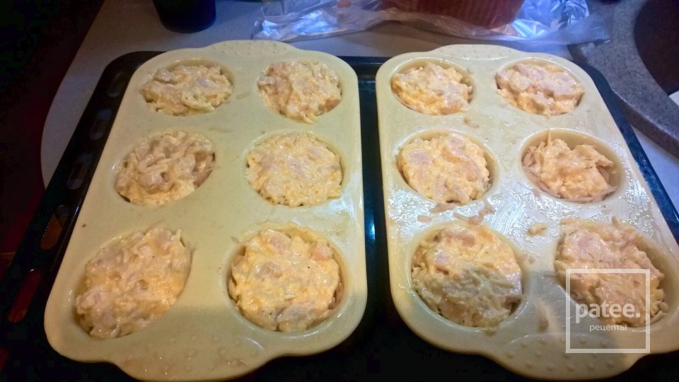 Картофельные корзиночки с курочкой и сыром - Шаг 7