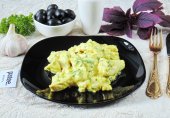 Куриная грудка с сыром и чесноком