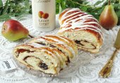 Рулет с джемом из груши