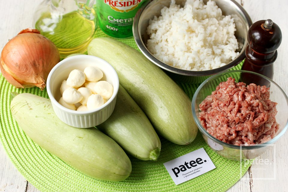 Фаршированные кабачки в духовке - Шаг 1