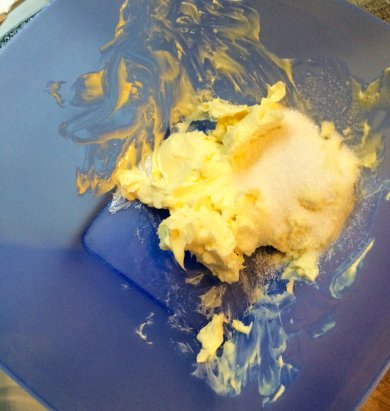 Шоколадный пирог с яблоками - Шаг 1