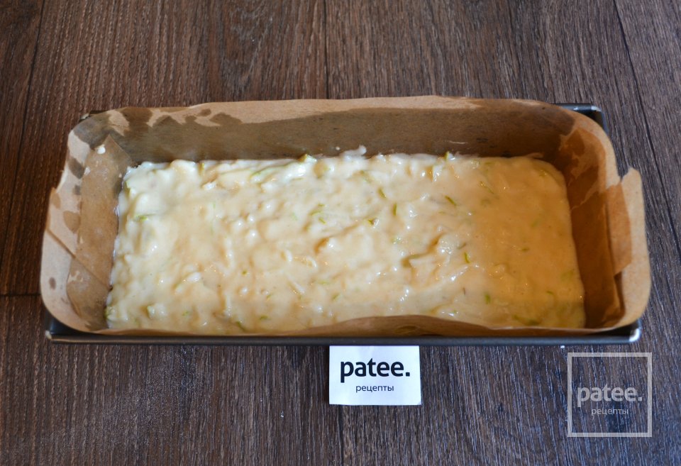 Кекс с грушей и овсяным штрейзелем - Шаг 11