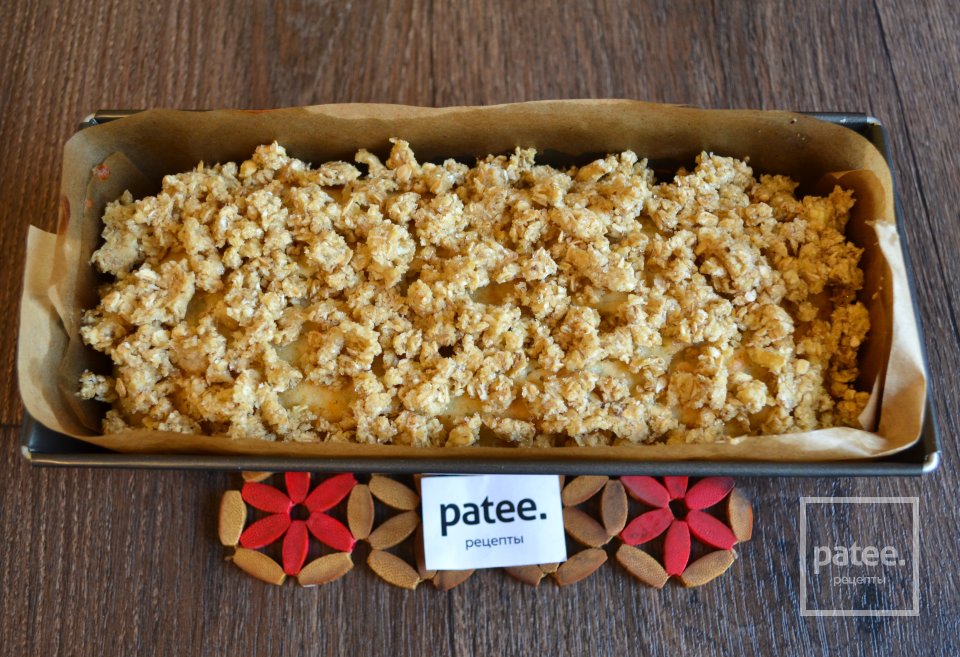 Кекс с грушей и овсяным штрейзелем - Шаг 14