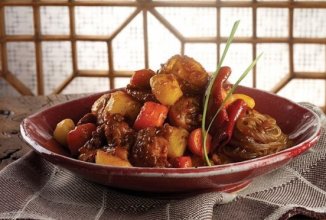 Тушенная курица по корейски