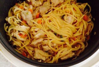 Филе индейки в сметанном соусе