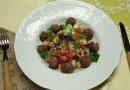 Салат с тефтельками из баранины