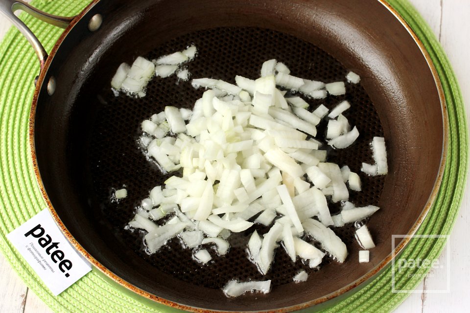 Рассольник со свининой и грибами - Шаг 4