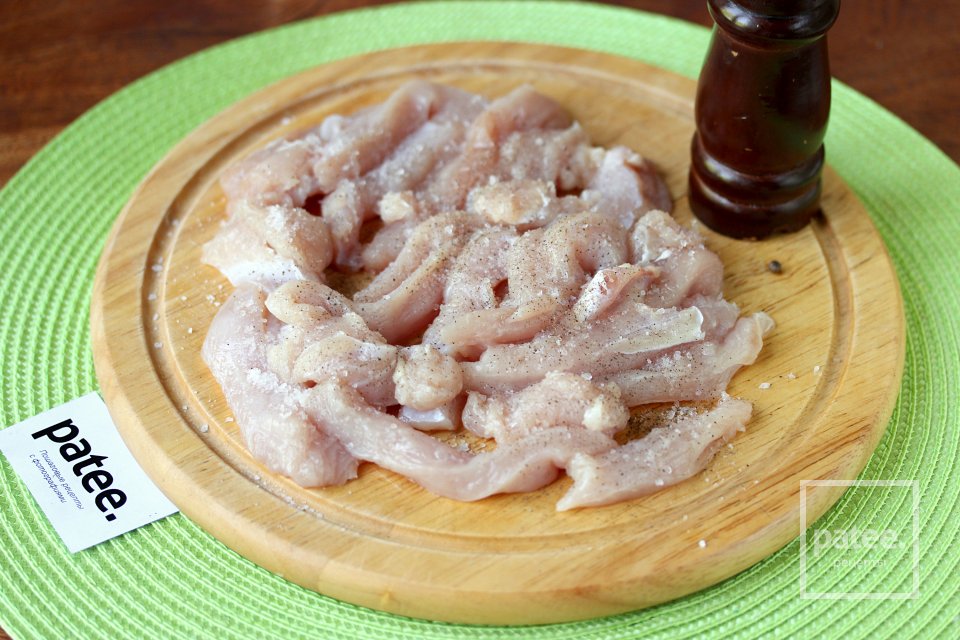 Куриная грудка в сливочно-шпинатном соусе - Шаг 4