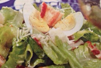 ЦЕЗАРЬ С БЕКОНОМ