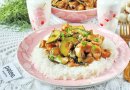 Стир-фрай из курицы с грибами и цуккини
