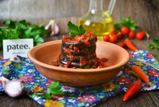 Острая закуска из баклажанов