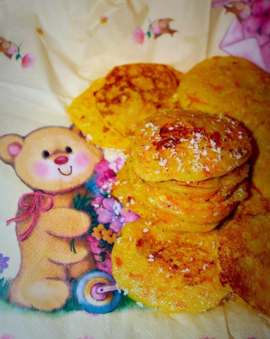 Оладушки ЗОЖ с морковкой и кокосовой стружкой - Шаг 5