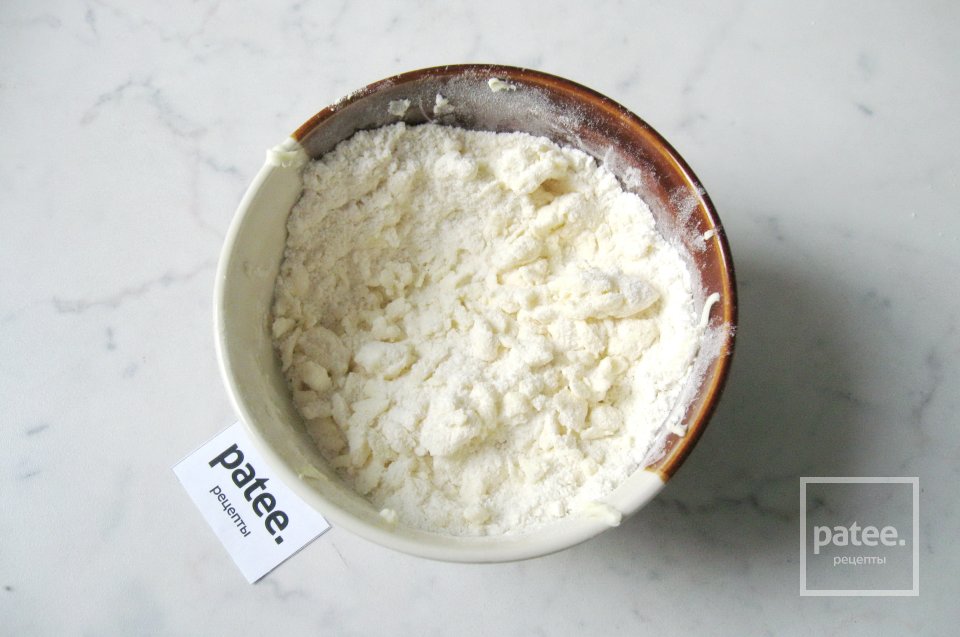 Сливовый пирог со штрейзелем - Шаг 12