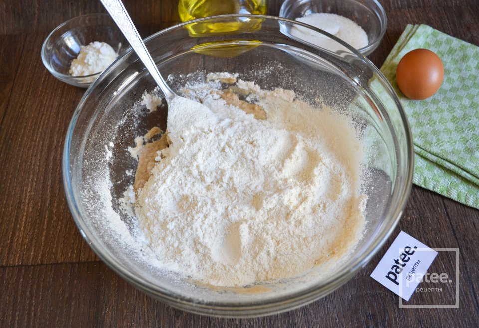 Постные мини-галеты со сливой - Шаг 8