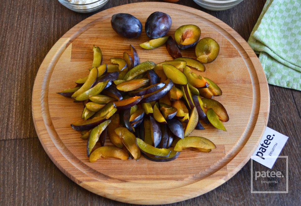 Постные мини-галеты со сливой - Шаг 10